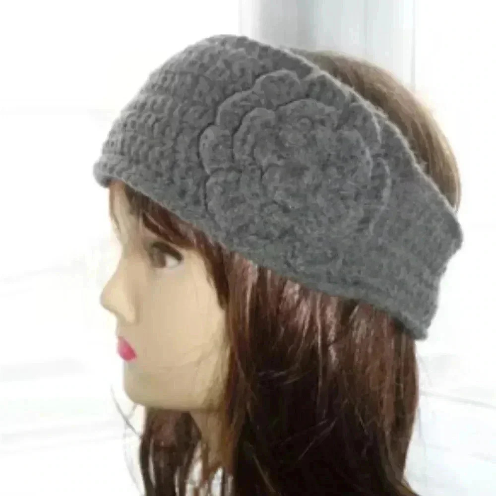KNITTED HEAD BAND & NECK WARMER
-HAND MADE - Picture 4 of 4